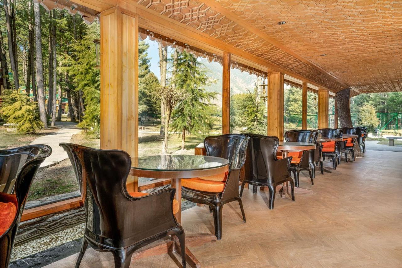 Radisson Golf Resort Pahalgam Bagian luar foto