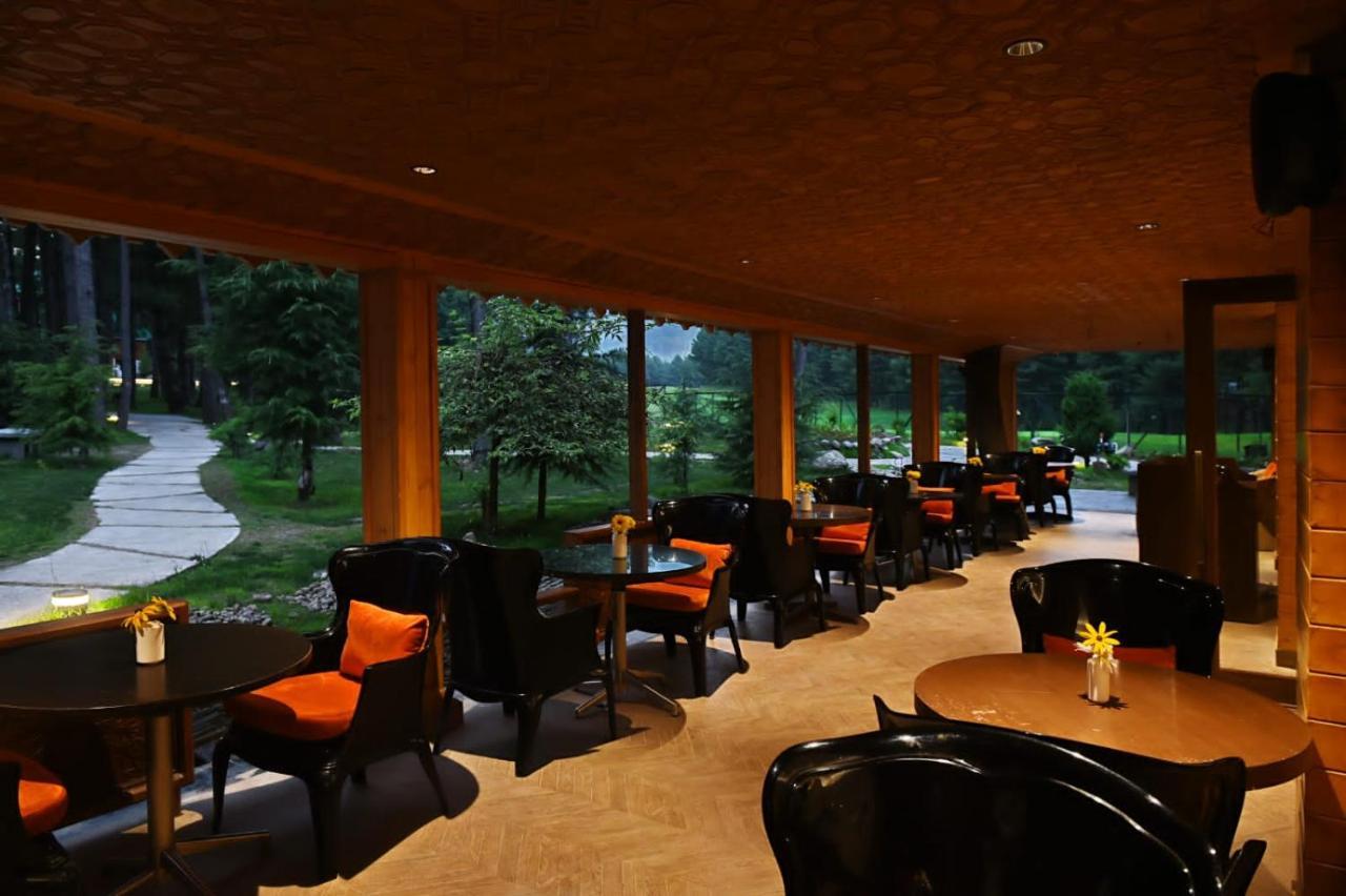 Radisson Golf Resort Pahalgam Bagian luar foto